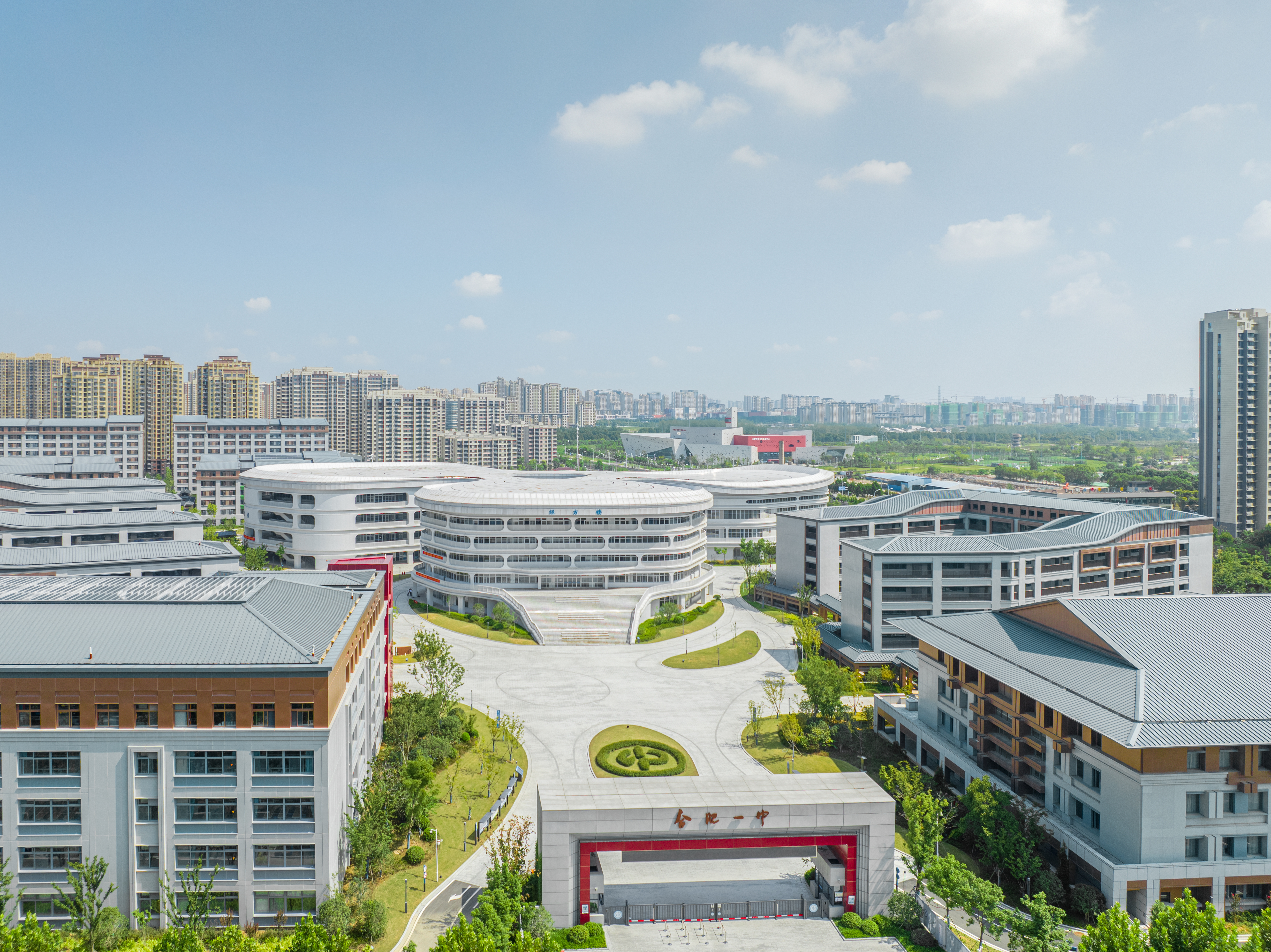 DJI_0122-HDR.jpg DJI_0122-HDR.jpg