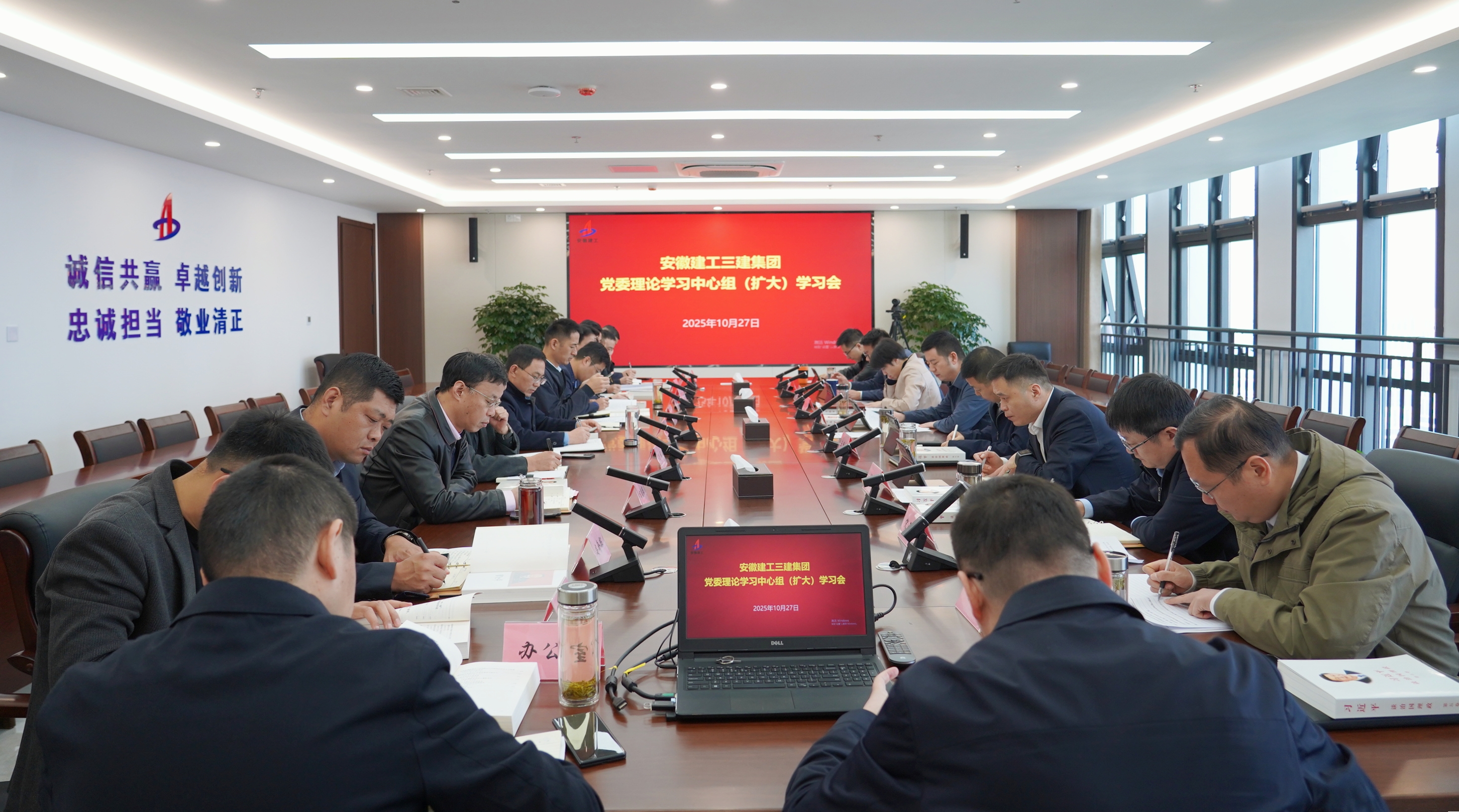 d893c3e976dfc0ec28b0ef0681185b35.jpeg d893c3e976dfc0ec28b0ef0681185b35.jpeg